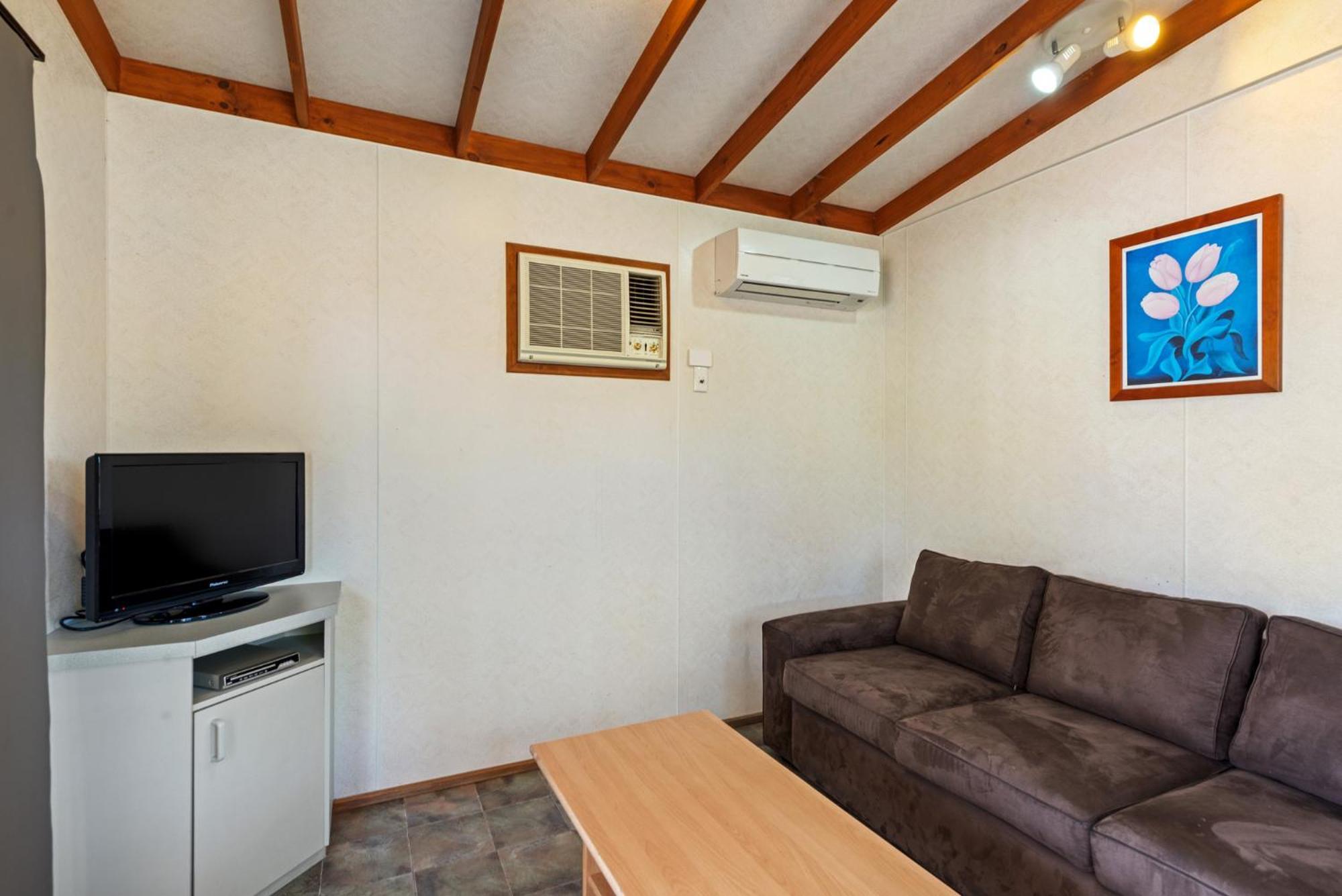 Discovery Parks - Maidens Inn Moama Room photo